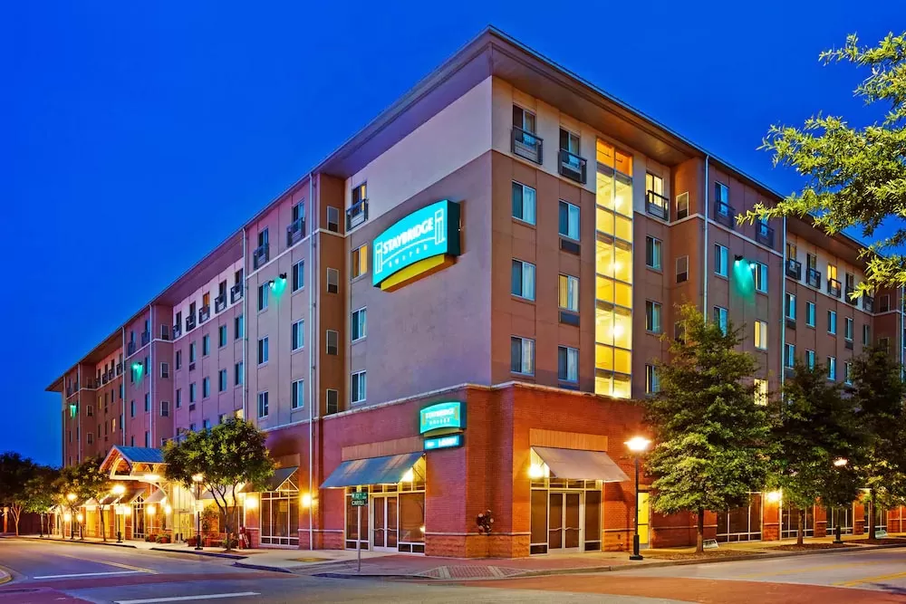 The Staybridge Suites Chattanooga Downtown - Convention Center
